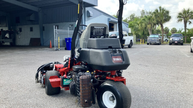 2021_Toro_Greensmaster_3300_Used_Greens_Mower_Statewide_Turf_Equipment_250T-235-5