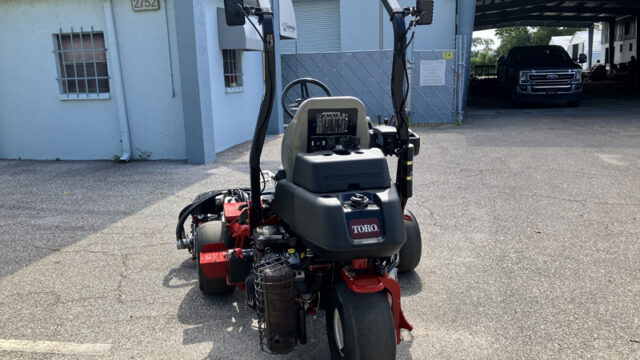 2021_Toro_Greensmaster_3300_Used_Greens_Mower_Statewide_Turf_Equipment_250T-236-5