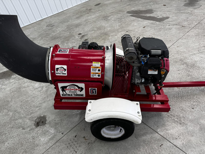 Buffalo-Pull-Behind-Debris-Blower-1-800×600-1