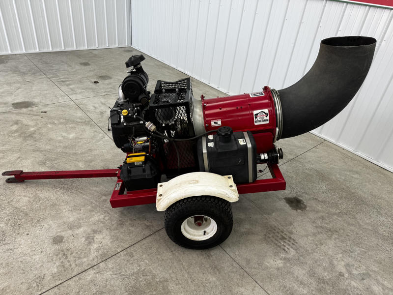 Buffalo-Pull-Behind-Debris-Blower-2-800×600-1-1