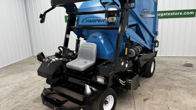 Harper-TV30-Turf-Vacuum-Sweeper-4-800×600-1