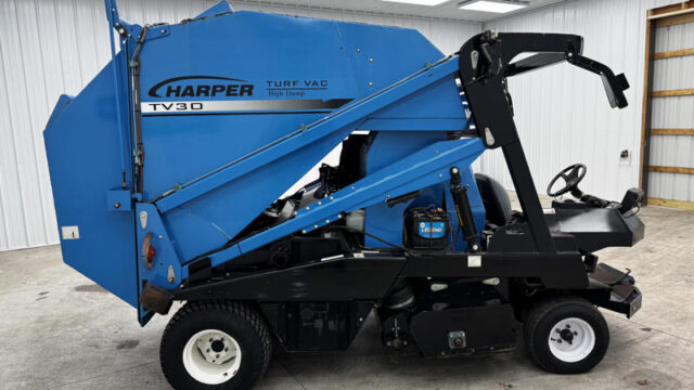 Harper-TV30-Turf-Vacuum-Sweeper-7-800×600-1