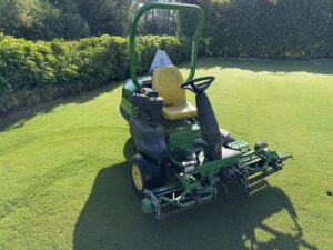 John Deere 2500e