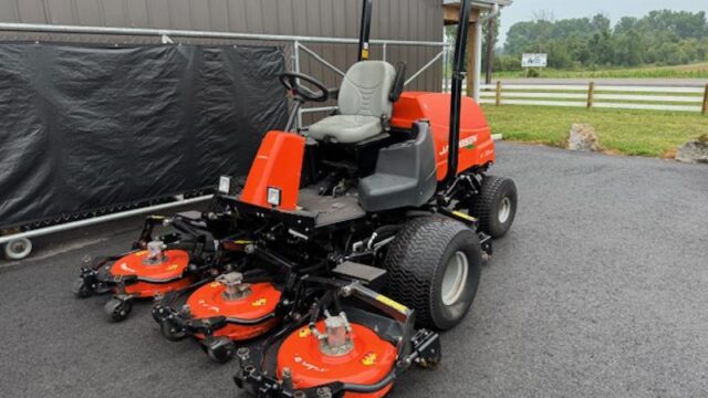 Jacobsen-AR522-Diesel-4WD-Contouring-Mower-2-800×600-1-1