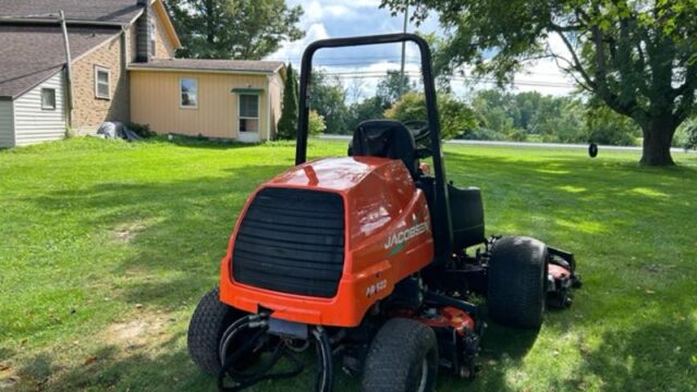 Jacobsen-AR522-Diesel-4WD-Contouring-Mower-2-800×600-1