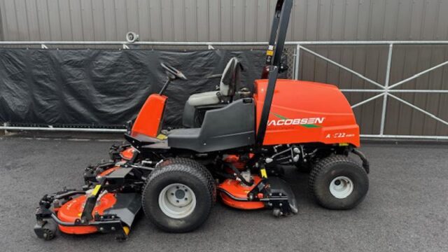Jacobsen-AR522-Diesel-4WD-Contouring-Mower-3-800×600-1-1