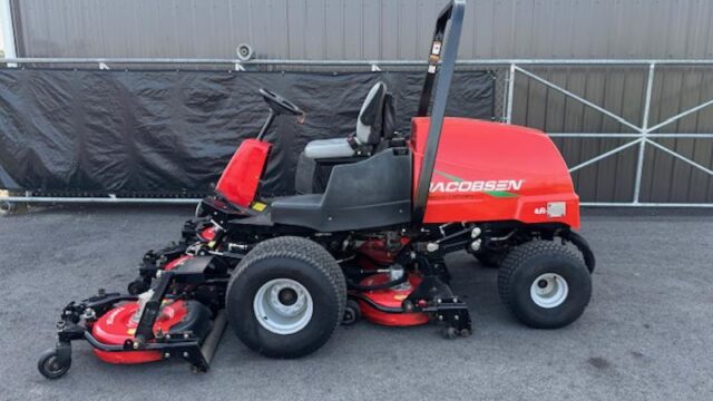 Jacobsen-AR522-Diesel-4WD-Contouring-Mower-3-800×600-1