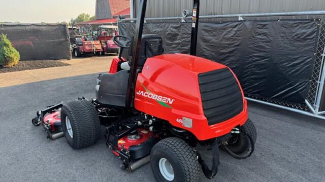 Jacobsen-AR522-Diesel-4WD-Contouring-Mower-4-800×600-1