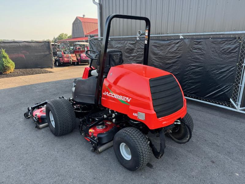 Jacobsen-AR522-Diesel-4WD-Contouring-Mower-4-800×600-1