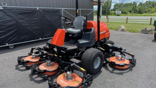 Jacobsen-AR722-Diesel-4WD-Contouring-Rotary-Mower-2-1024×768-1