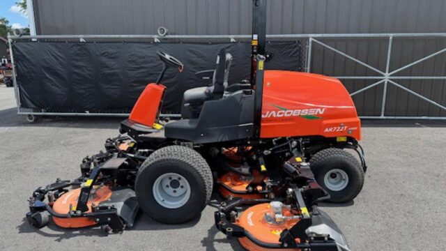 Jacobsen-AR722-Diesel-4WD-Contouring-Rotary-Mower-3-1024×768-1