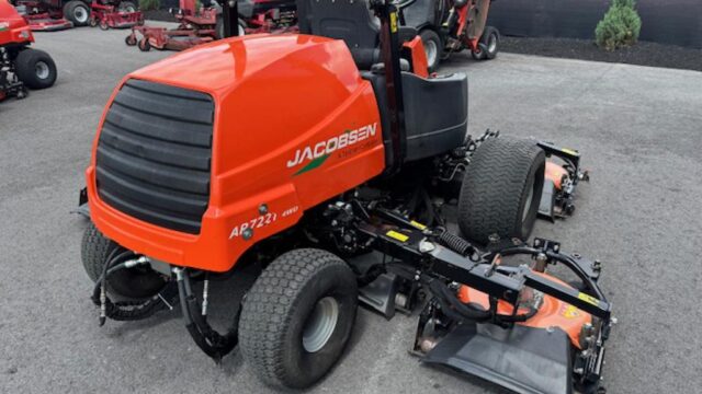 Jacobsen-AR722-Diesel-4WD-Contouring-Rotary-Mower-5-1024×768-1