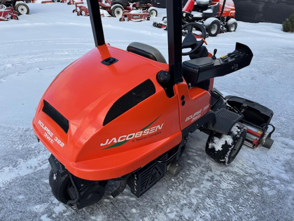 Jacobsen-Eclipse-322-Hydraulic-Free-3WD-Diesel-Riding-Greens-Mower-4-1024×768-1
