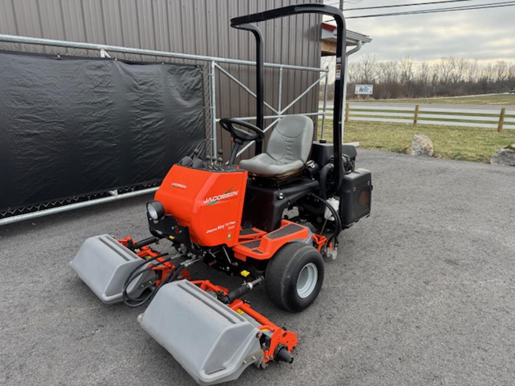 Jacobsen-Greens-King-IV-Diesel-Greens-Mower-2-1024×768-1