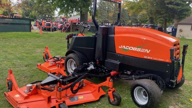 Jacobsen-HR9016-Turbo-Diesel-4WD-Wide-Area-Mower-1-800×600-1-1
