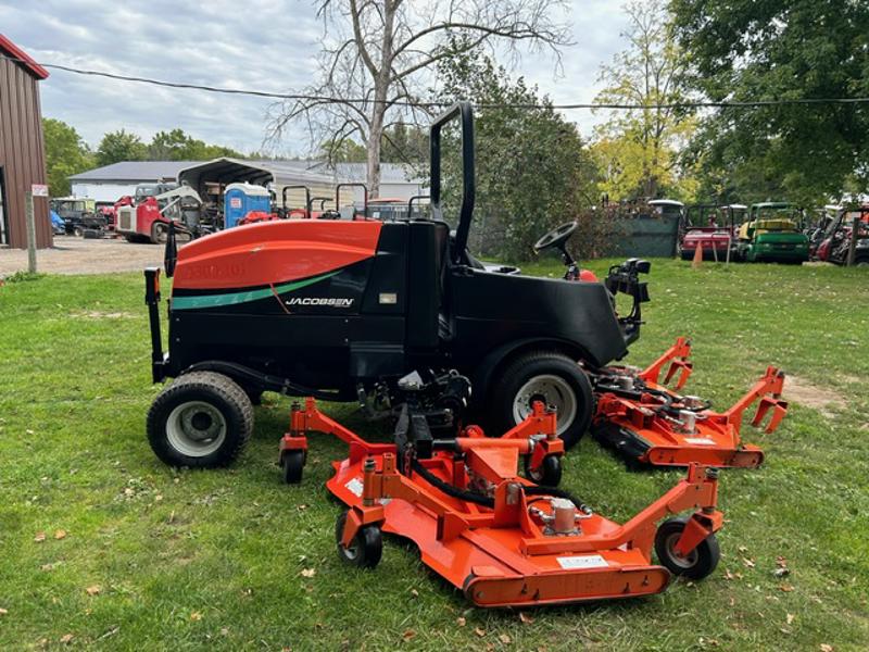Jacobsen-HR9016-Turbo-Diesel-4WD-Wide-Area-Mower-3-800×600-1