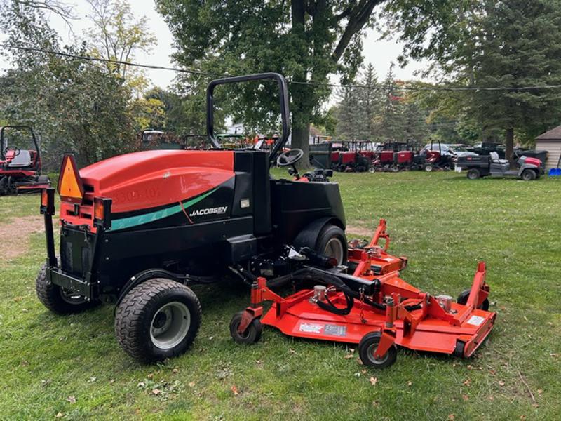 Jacobsen-HR9016-Turbo-Diesel-4WD-Wide-Area-Mower-4-800×600-1