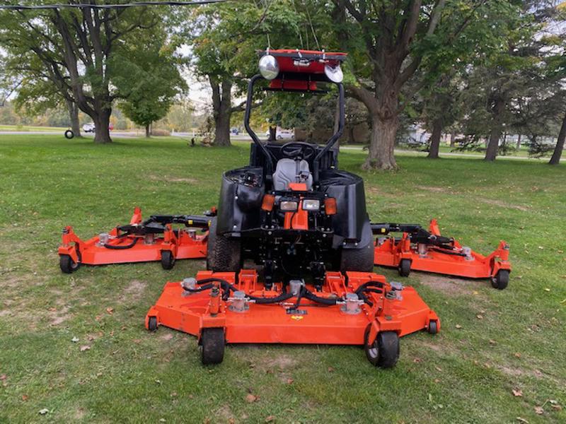 Jacobsen-HR9016-Turbo-Diesel-4WD-Wide-Area-Mower-8-800×600-1-1