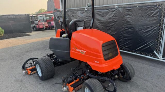 Jacobsen-LF-1880-Diesel-4WD-Fairway-Mower-3-1024×768-1
