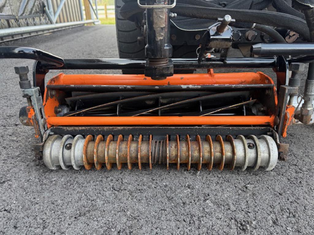 Jacobsen-LF-1880-Diesel-4WD-Fairway-Mower-4-1024×768-1