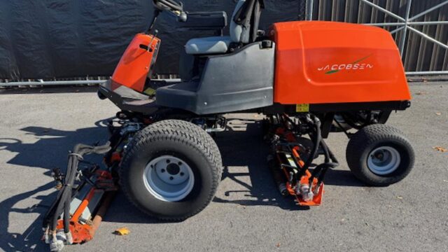 Jacobsen-LF-510-Diesel-2WD-Fairway-Mower-3-1024×768-1