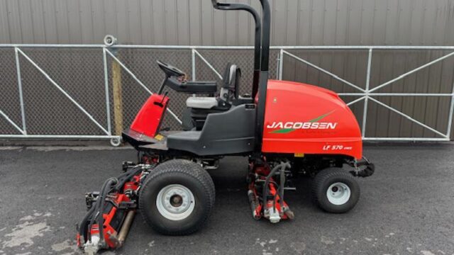 Jacobsen-LF-570-Diesel-4WD-Fairway-Mower-2-800×600-1
