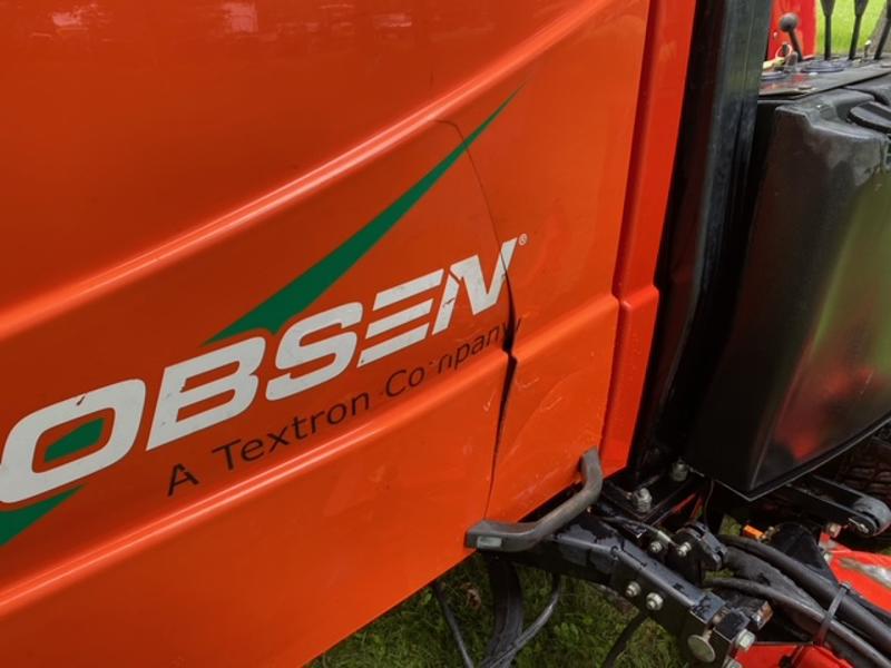 Jacobsen-R311-T-Diesel-4WD-Wide-Area-Mower-2-800×600-1