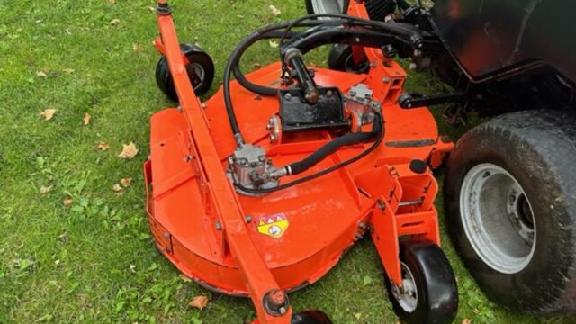 Jacobsen-R311T-Diesel-4WD-Wide-Area-Mower-6-800×600-1-2