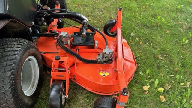Jacobsen-R311T-Diesel-4WD-Wide-Area-Mower-7-800×600-1-2