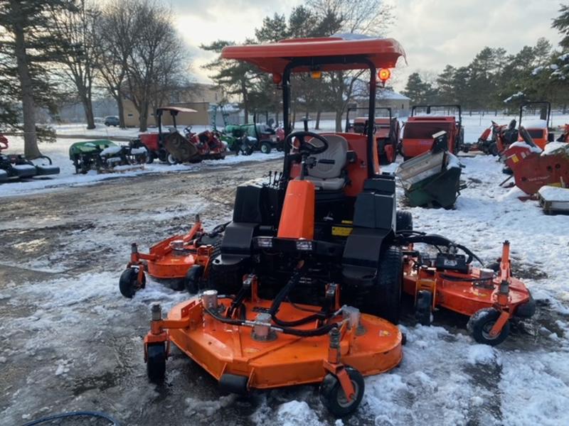 Jacobsen-R311T-Diesel-4WD-Wide-Area-Mower-9-800×600-1