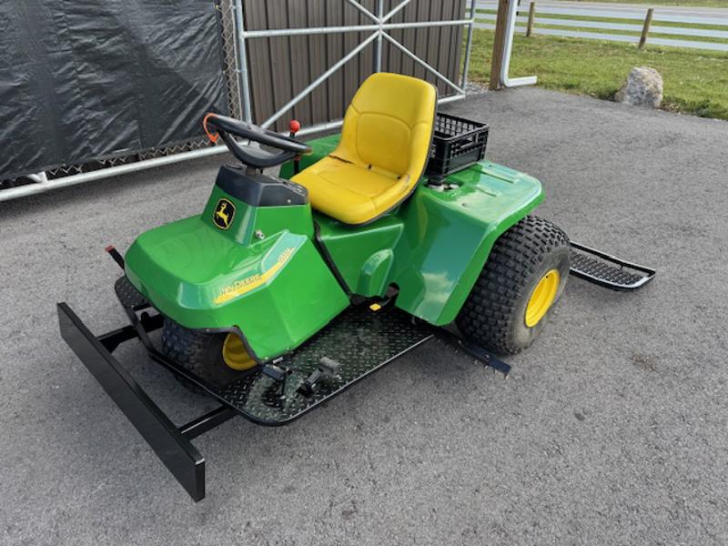 John-Deere-1200A-Bunker-And-Field-Rake-2-800×600-1