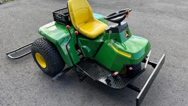 John-Deere-1200A-Bunker-And-Field-Rake-5-800×600-1