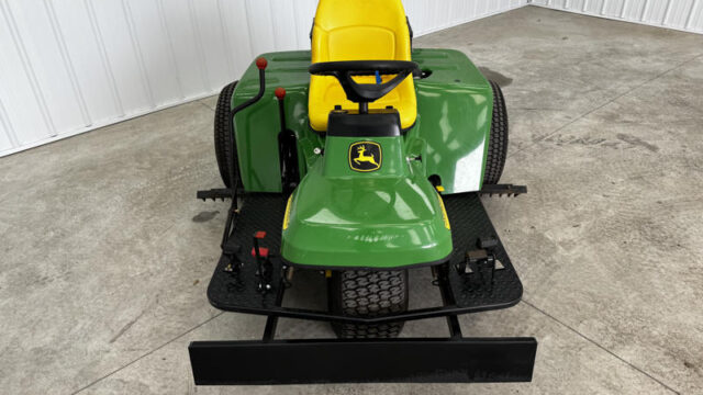 John-Deere-1200A-Bunker-and-Field-Rake-6-800×600-1