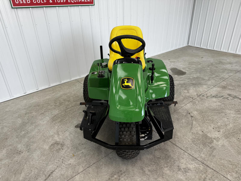 John-Deere-1200H-Gas-3WD-Bunker-and-Field-Rake-4-800×600-1
