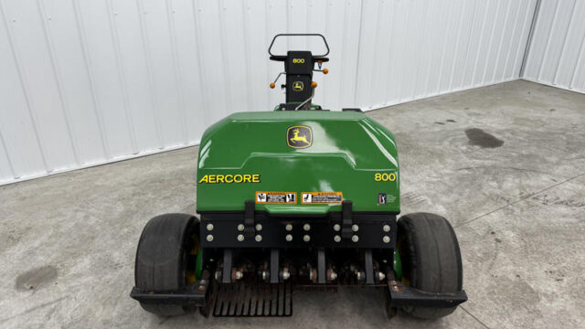 John-Deere-Aercore-800-Walk-Behind-Aerator-2-800×600-1-1