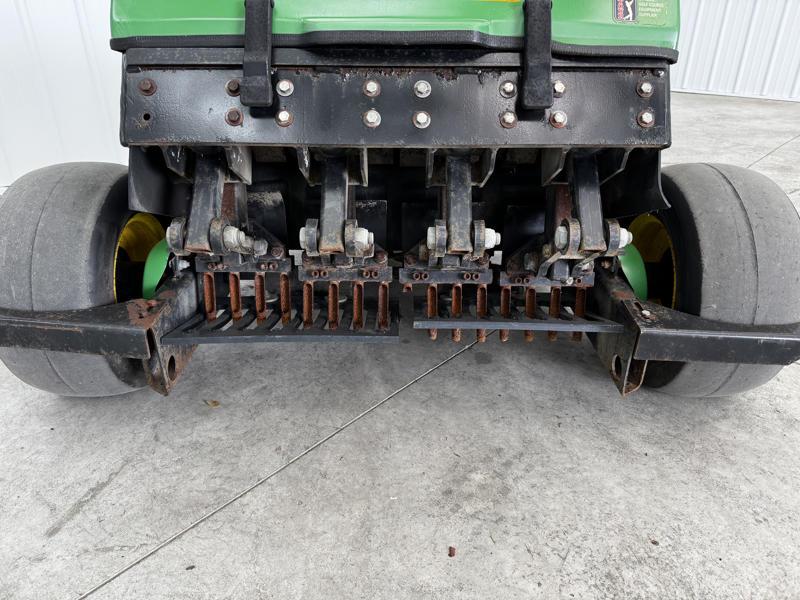 John-Deere-Aercore-800-Walk-Behind-Aerator-3-800×600-1