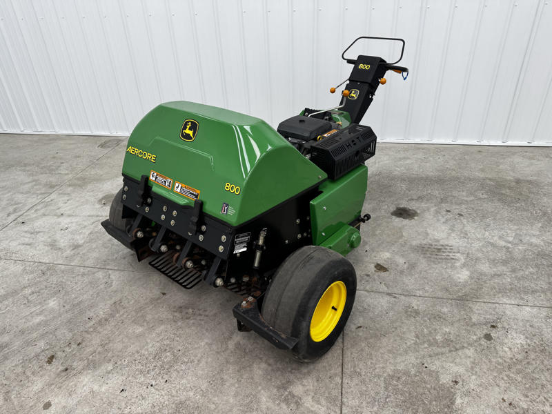 John-Deere-Aercore-800-Walk-Behind-Aerator-4-800×600-1-1