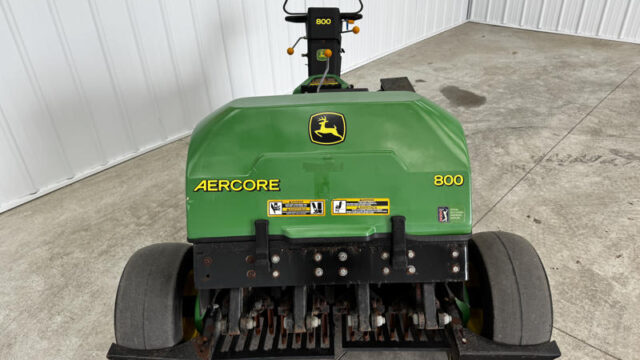 John-Deere-Aercore-800-Walk-Behind-Aerator-4-800×600-1