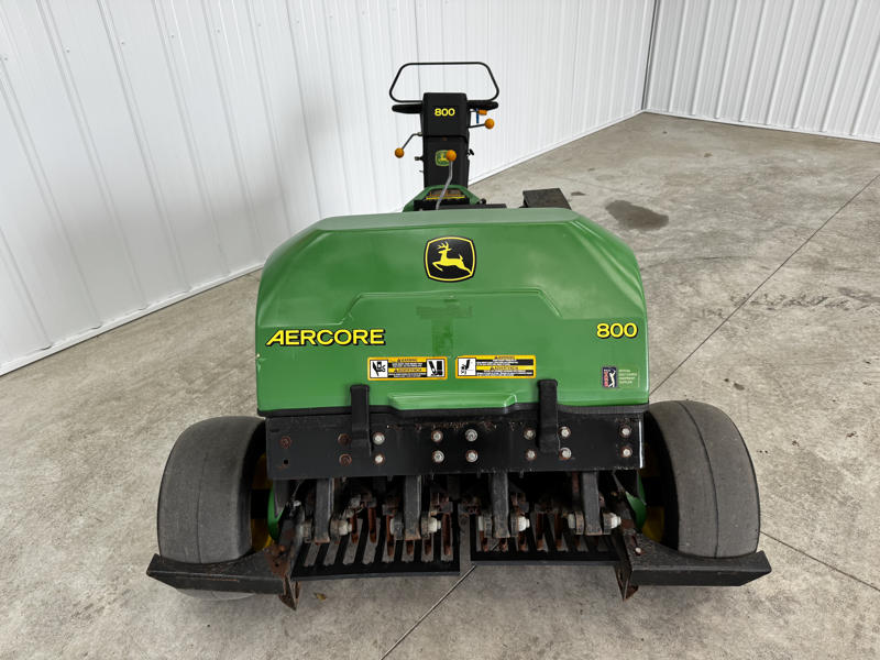 John-Deere-Aercore-800-Walk-Behind-Aerator-4-800×600-1