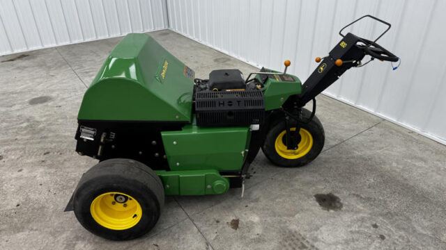 John-Deere-Aercore-800-Walk-Behind-Aerator-5-800×600-1-1