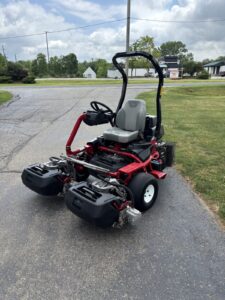 2020 Toro Greensmaster®3320 TriFlex™ Hybrid – 3WD