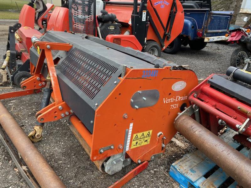 Redexim-Verti-Drain-7521-Tractor-Driven-Aerator-2-800×600-1