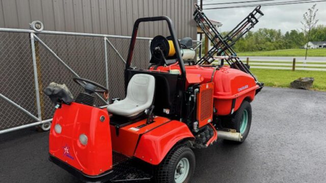 Smithco-Spray-Star-3180-Diesel-Turf-and-Field-Sprayer-2-1024×768-1