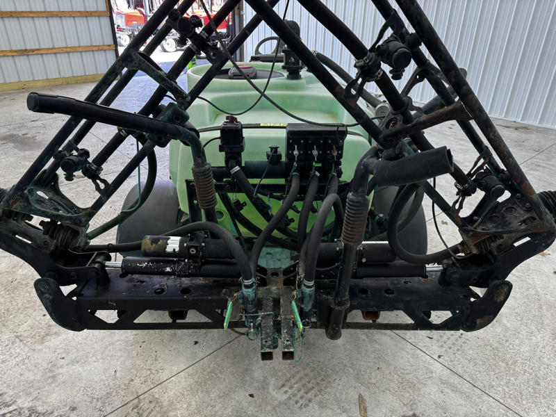 Toro-1250-Multi-Pro-Turf-Sprayer-3-800×600-1