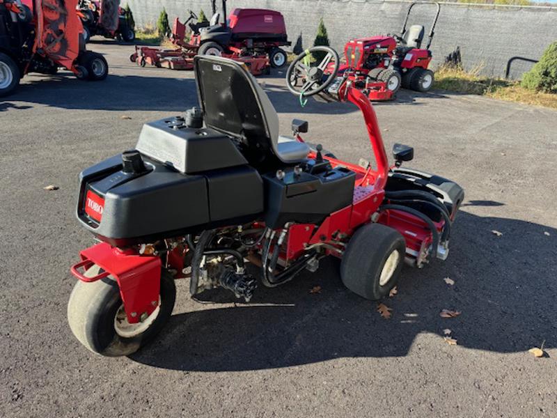 Toro-Greensmaster-3150-Gas-2WD-Greens-Mower-4-800×600-1-1