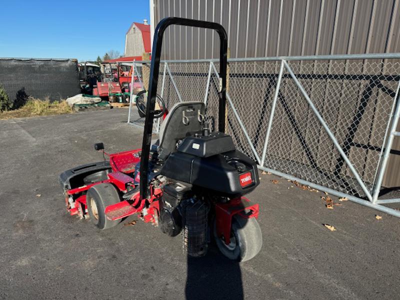 Toro-Greensmaster-3150-Gas-2WD-Greens-Mower-4-800×600-1