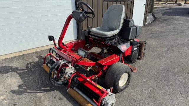 Toro-Greensmaster-3150-Gas-2WD-Greensmower-1-1024×768-1