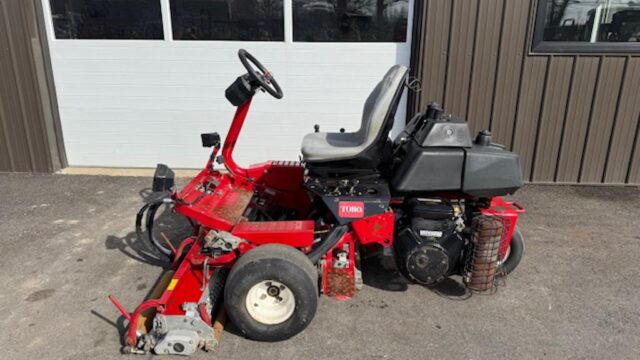 Toro-Greensmaster-3150-Gas-2WD-Greensmower-2-1024×768-1