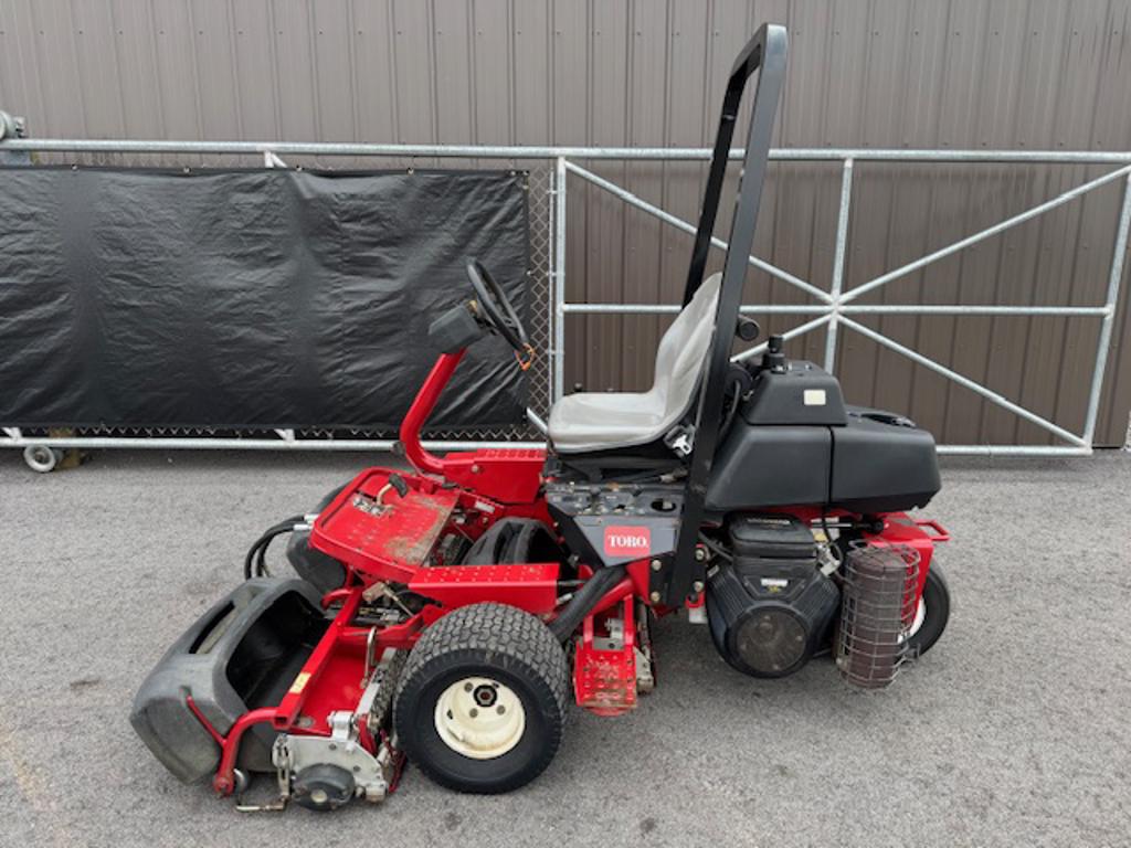 Toro-Greensmaster-3150-Gas-2WD-Greensmower-3-1024×768-1