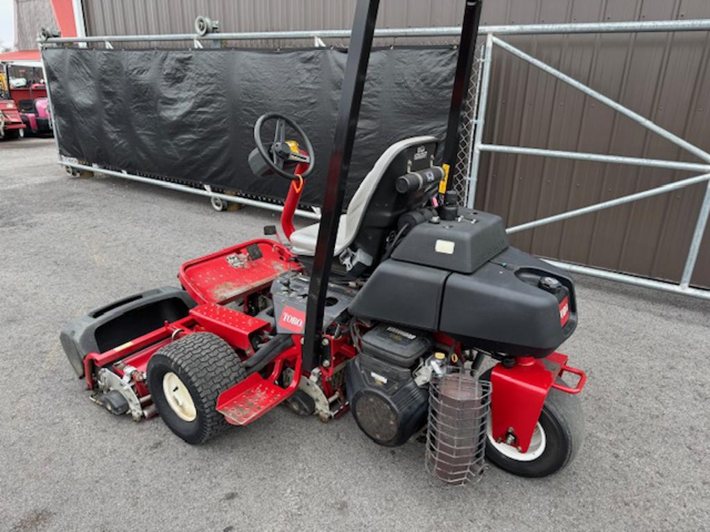Toro-Greensmaster-3150-Gas-2WD-Greensmower-4-1024×768-1